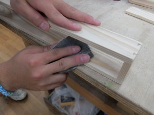 棚（軸）：磨き