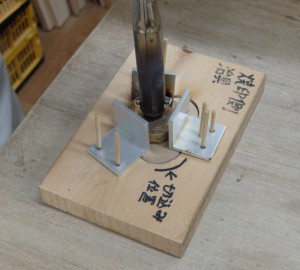 ペーパースタンド（ハート）：焼印