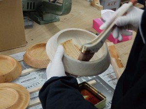 楽膳皿：塗装（柿渋）