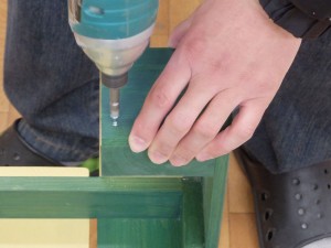 移動式プランター：釘付け