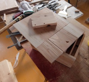 賽銭箱：引き出し