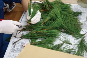 ミニ門松：枝切り